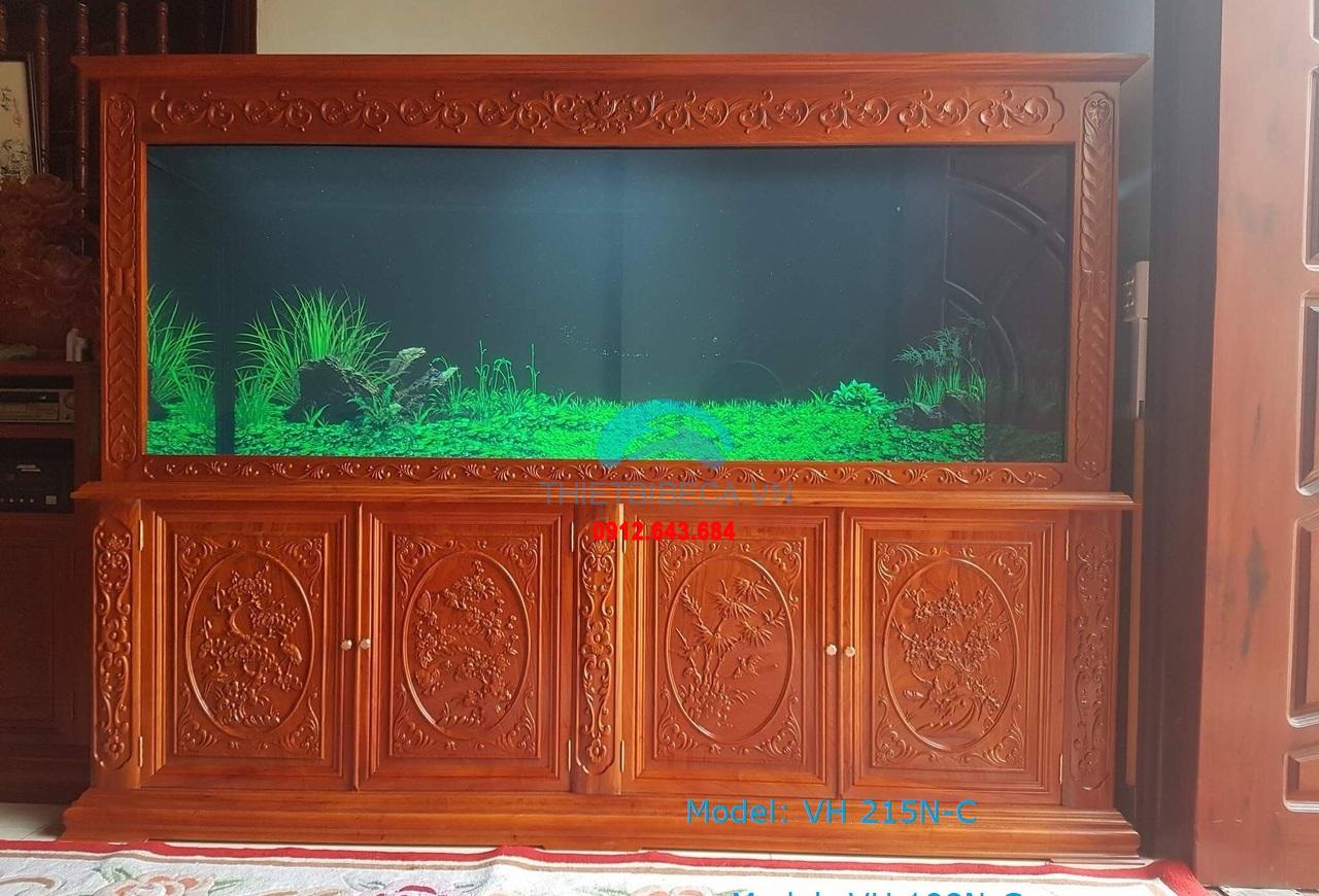 Bể cá rồng 215-C có chạm chân