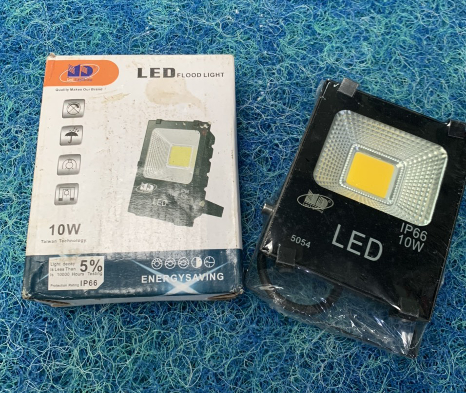 (Thanh Lý)Pha LED 10W